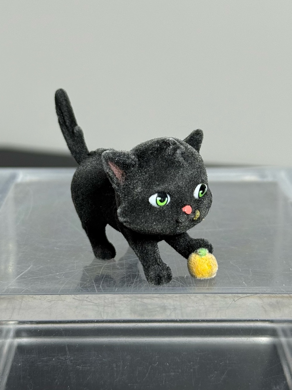 Vintage Kitty In My Pocket Figurine - PUNKIN Black Cat Halloween Gen 3